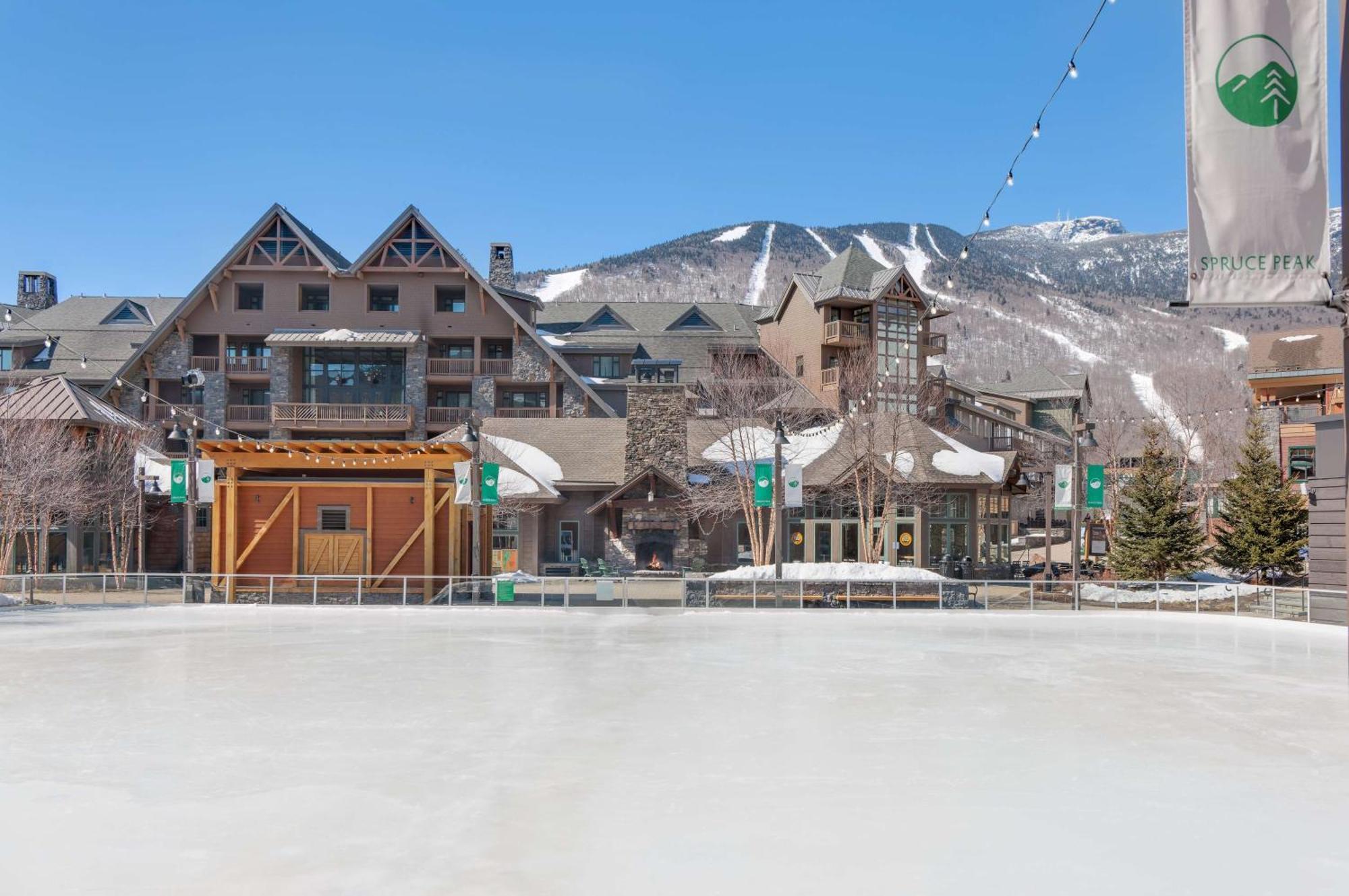 The Lodge At Spruce Peak, A Destination By Hyatt Residence Stowe Exterior photo
