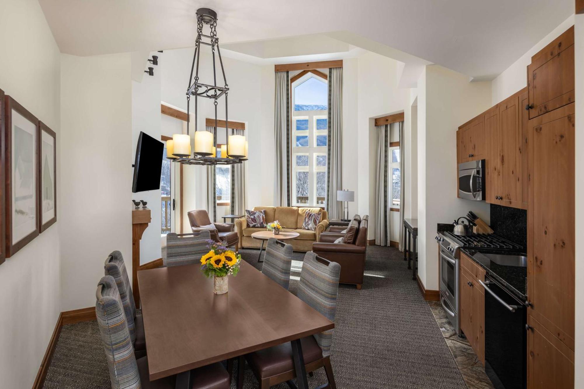 The Lodge At Spruce Peak, A Destination By Hyatt Residence Stowe Exterior photo