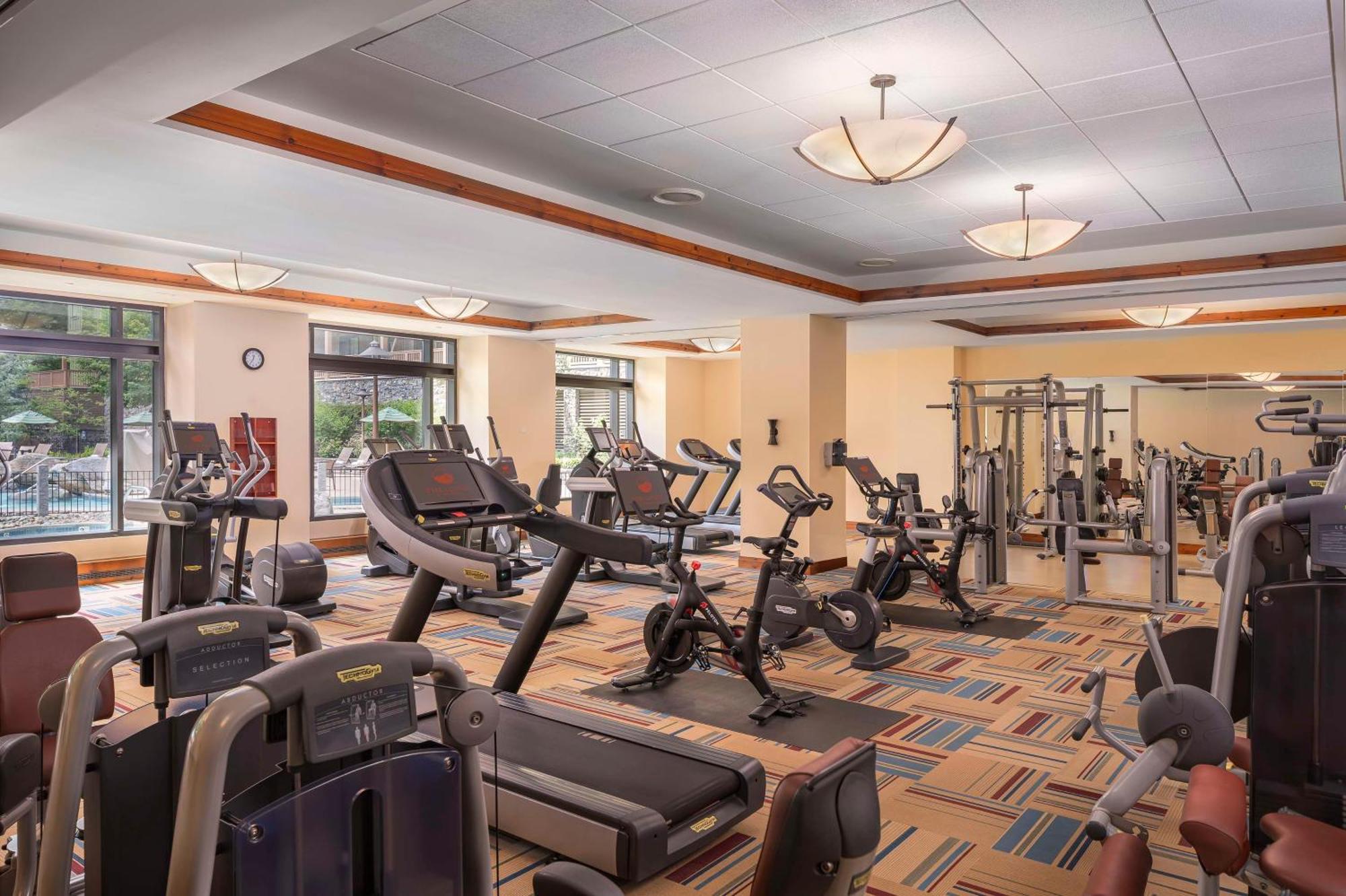 The Lodge At Spruce Peak, A Destination By Hyatt Residence Stowe Exterior photo