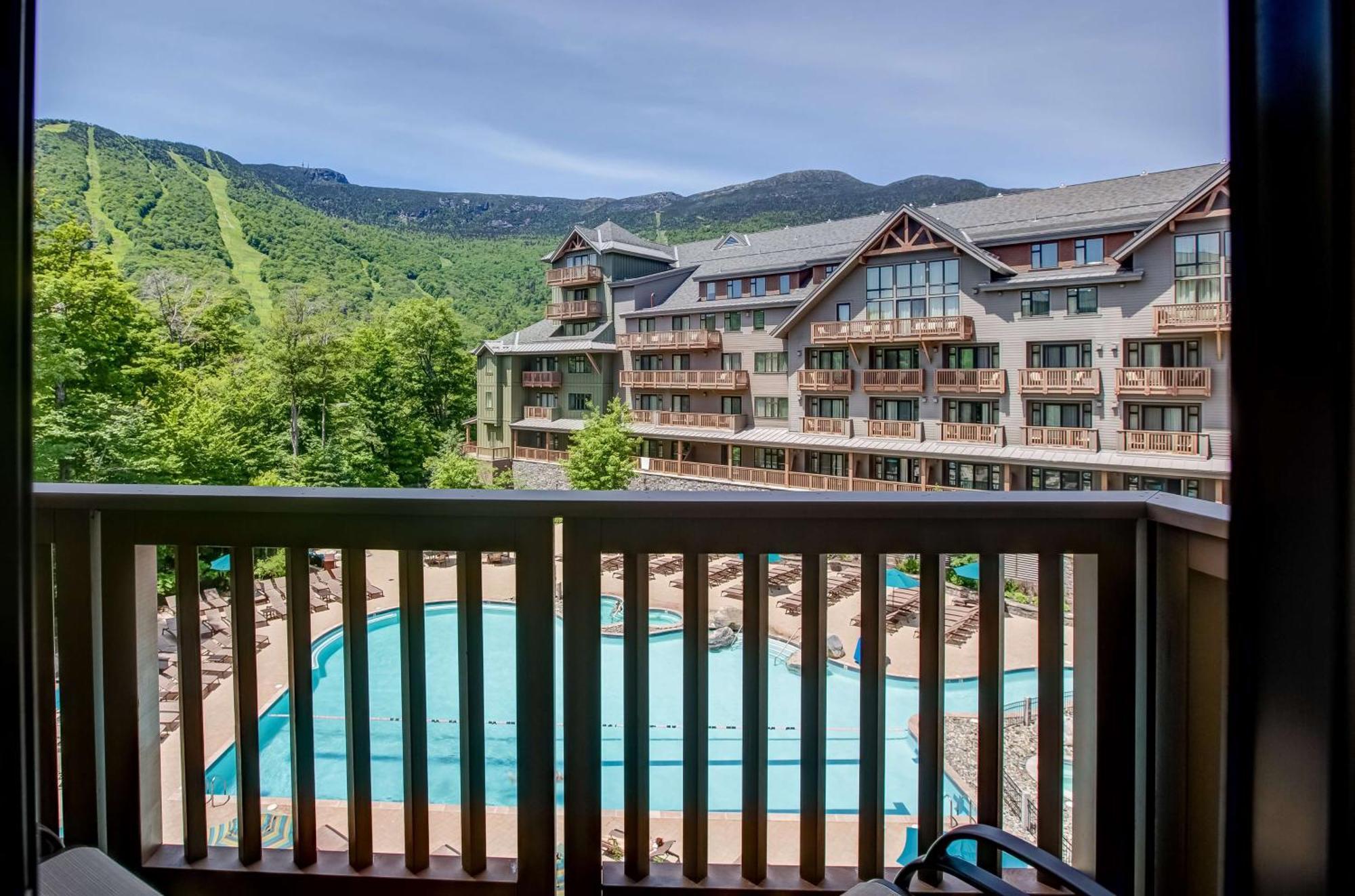The Lodge At Spruce Peak, A Destination By Hyatt Residence Stowe Exterior photo