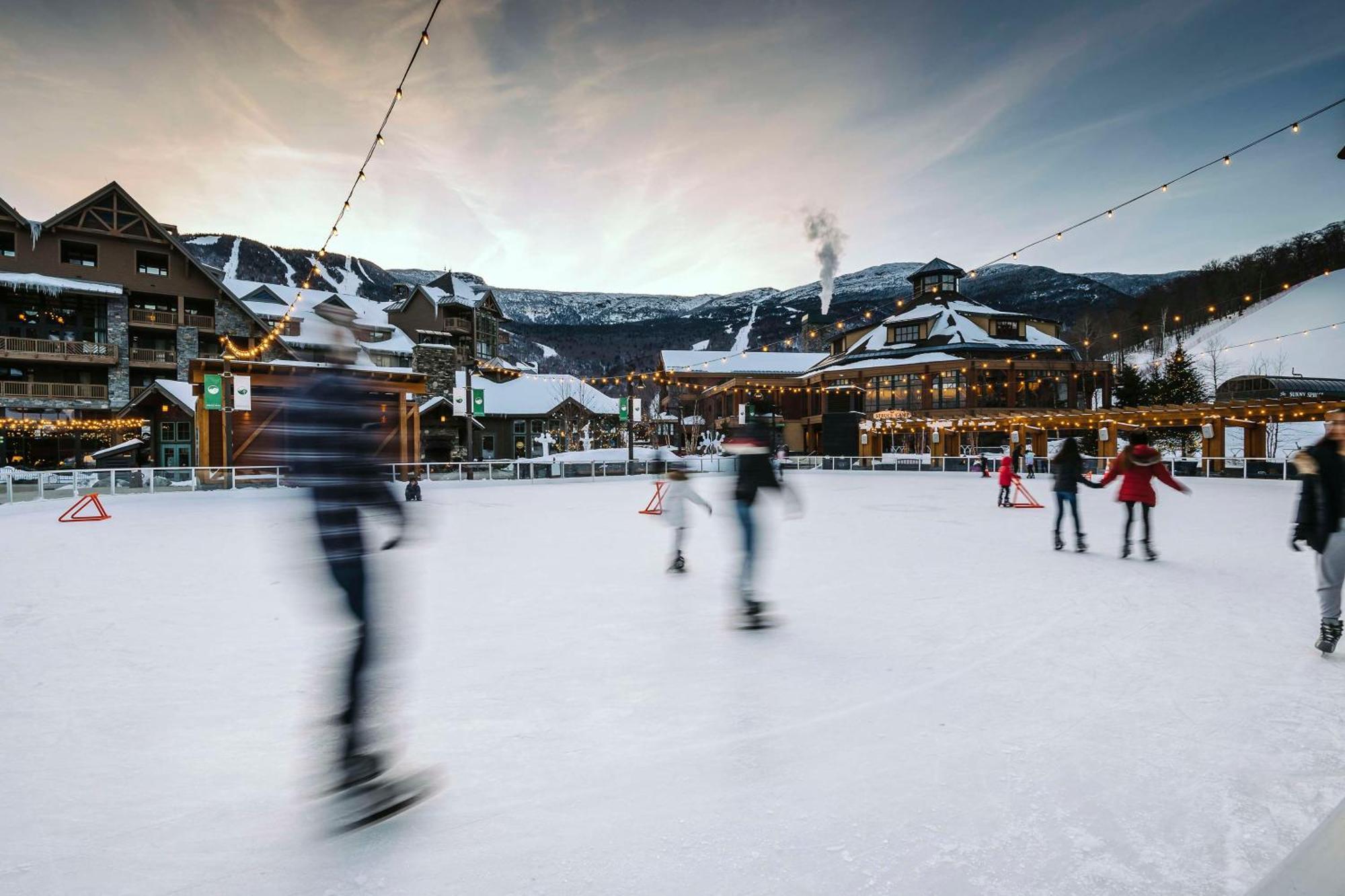 The Lodge At Spruce Peak, A Destination By Hyatt Residence Stowe Exterior photo