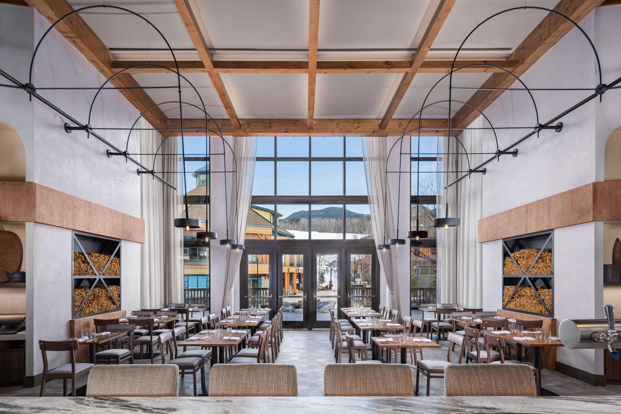 The Lodge At Spruce Peak, A Destination By Hyatt Residence Stowe Exterior photo