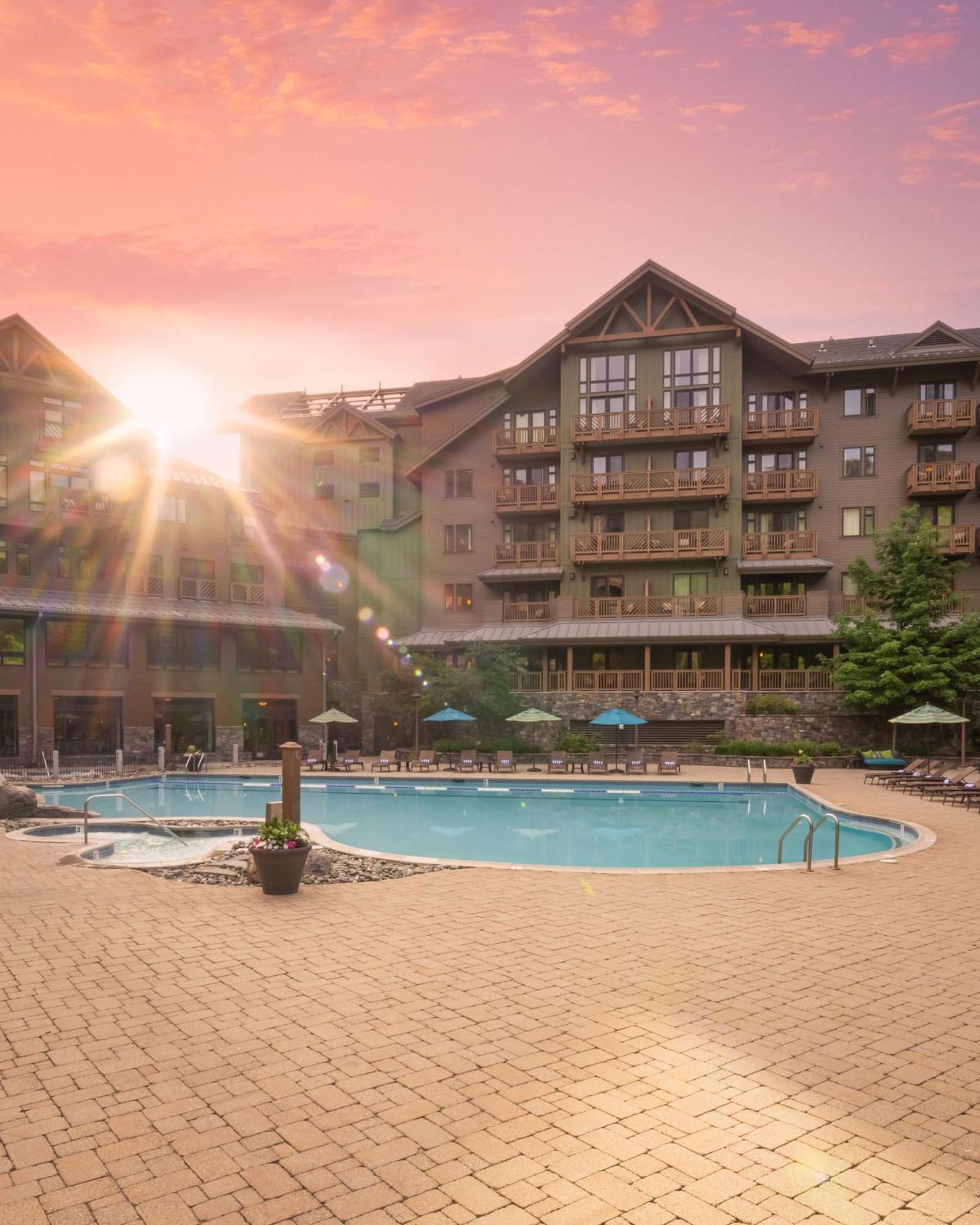 The Lodge At Spruce Peak, A Destination By Hyatt Residence Stowe Exterior photo