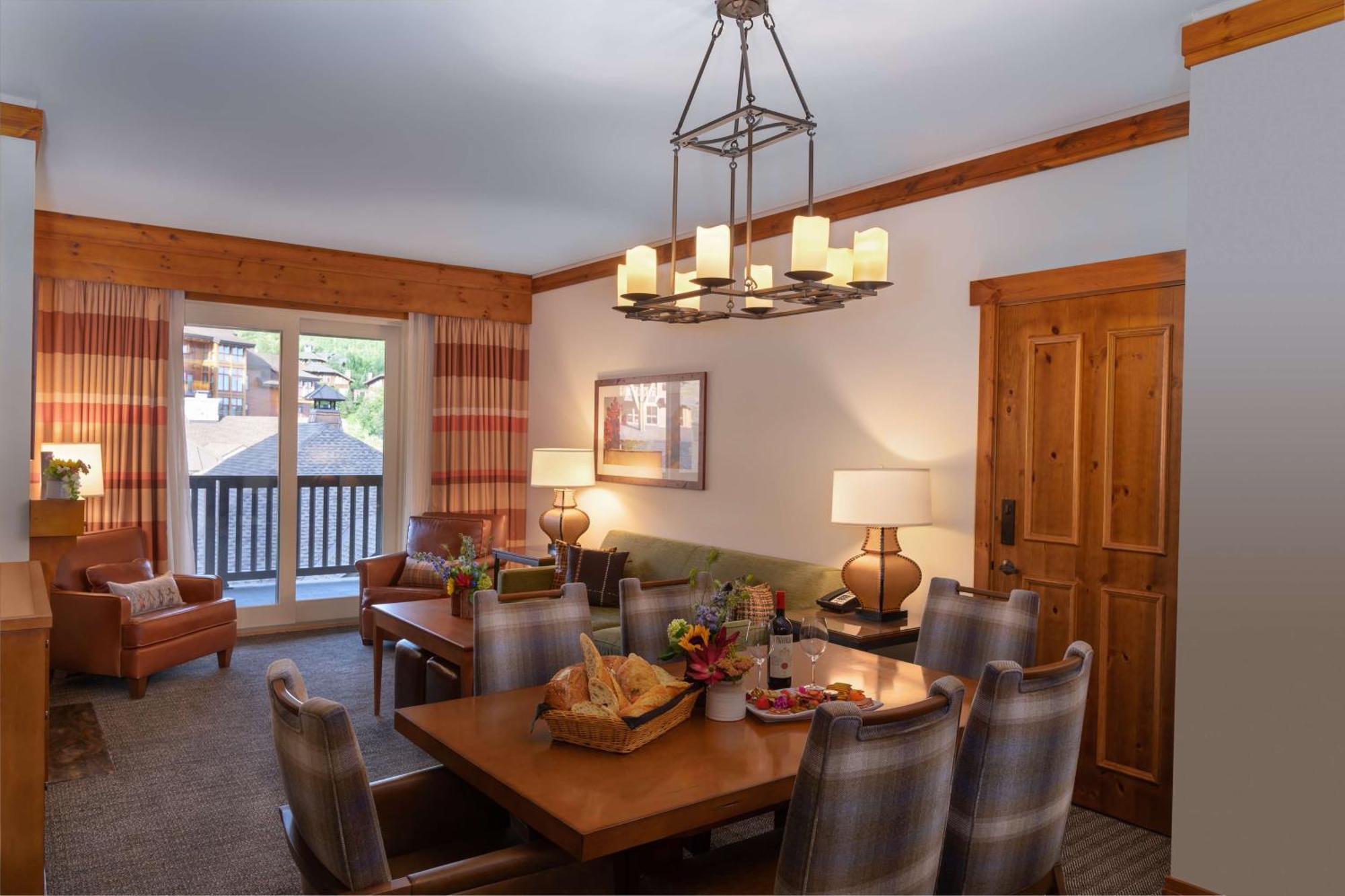 The Lodge At Spruce Peak, A Destination By Hyatt Residence Stowe Exterior photo